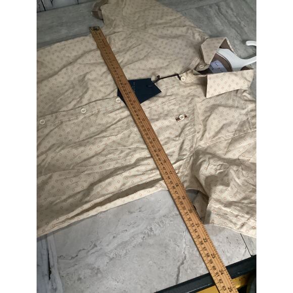 Day & Age Size XLarge Beige Allover Print Short Sleeve Button-Up Shirt for Boys - Picture 4 of 7